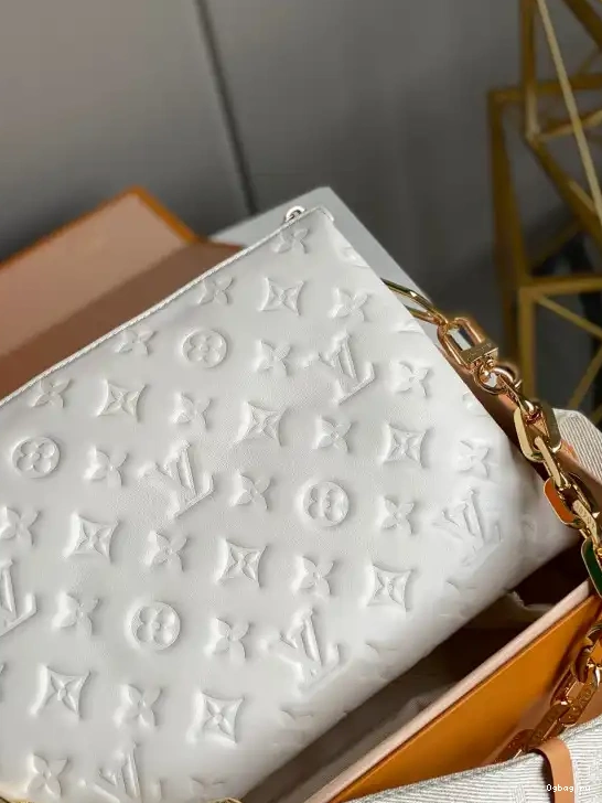 PM LOUIS VUITTON COUSSIN 0630
